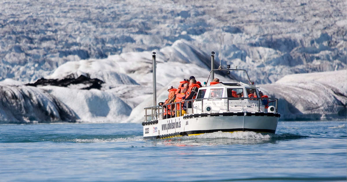 Amphibian boat tour in Glacier lagoon Iceland