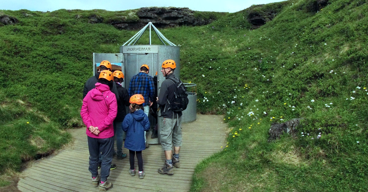 Vatnshellir cave, 8000 year old lava tub, Snaefellsnes, Hellnar, Bárður Snæfellsáss