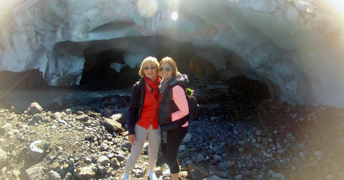 Eyjafjallajökull / Ice Cave
